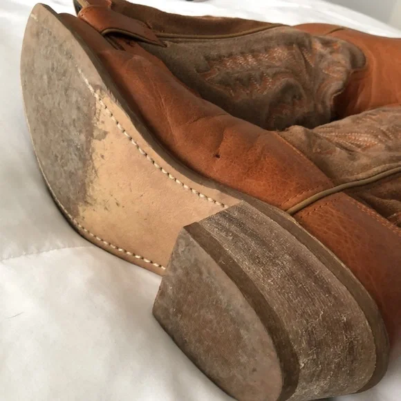 Gorgeous camel brown western square toe boots - Picture 4 of 12